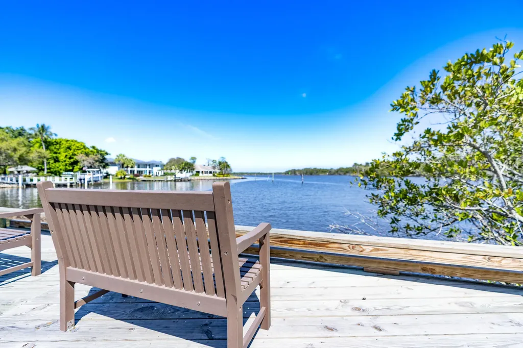1543 SW Troon Circle Palm City FL 34990
