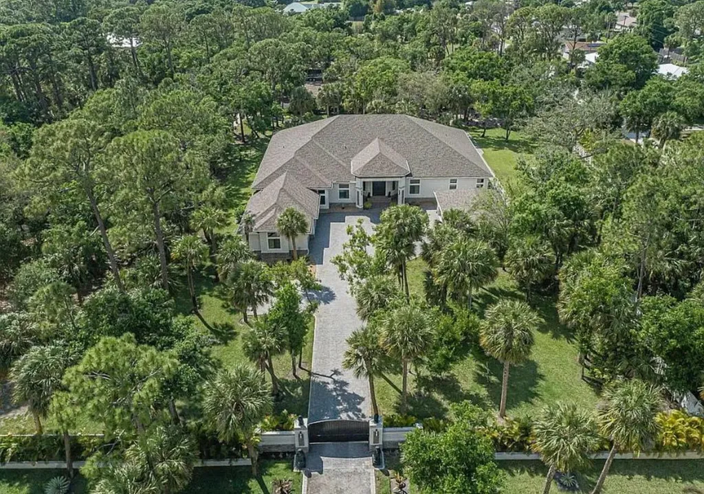 145 24th Avenue Vero Beach FL 32962