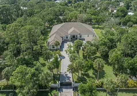 145 24TH Avenue Vero Beach FL 32962