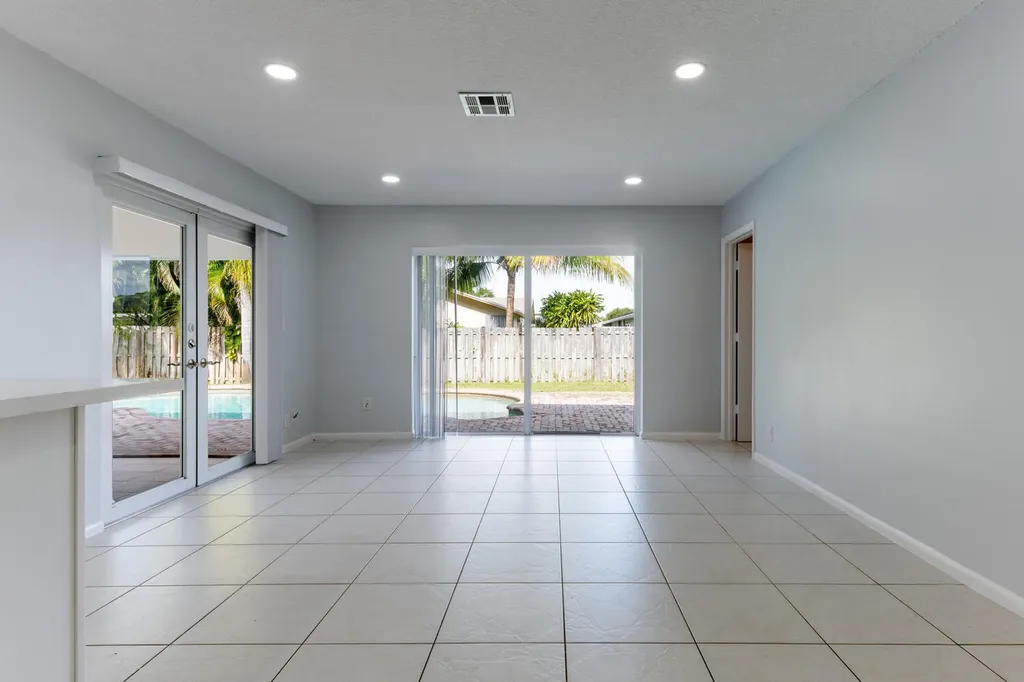 4695 Brandywine Drive Boca Raton FL 33487