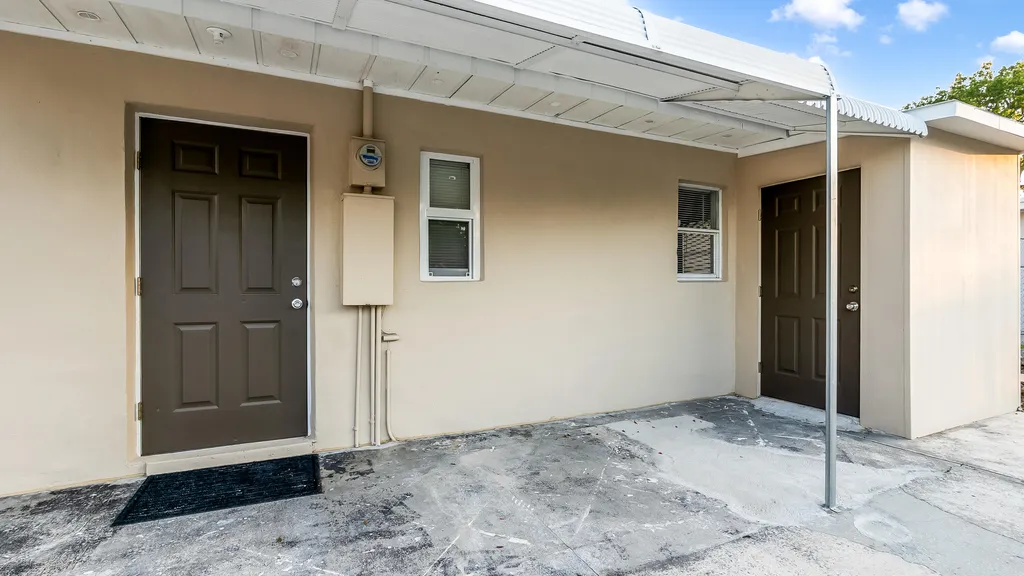 611 NE 34th Street Pompano Beach FL 33064