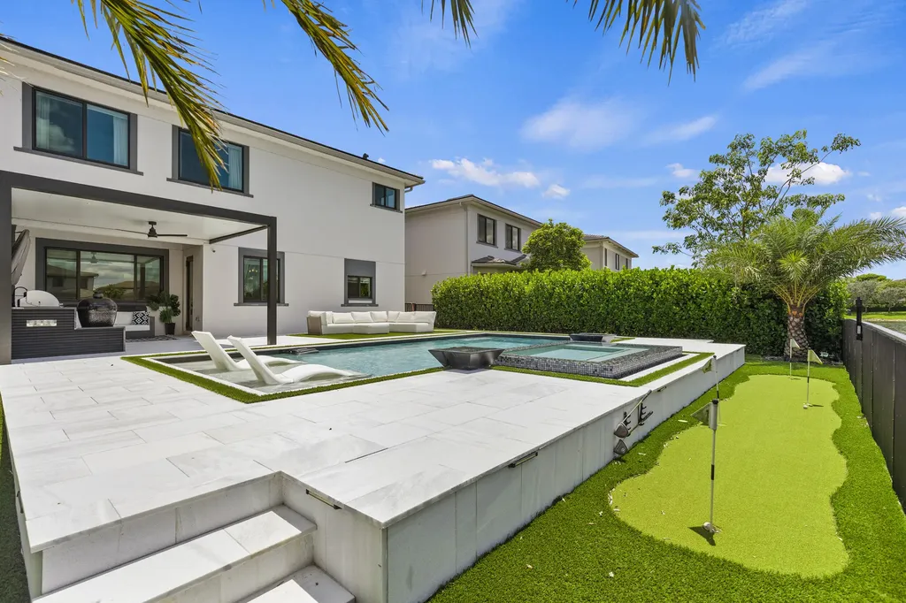 10855 Passage Way Parkland FL 33076