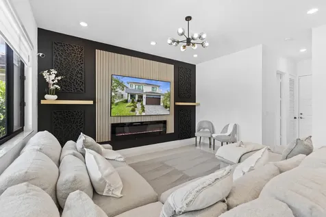 10855 Passage Way Parkland FL 33076