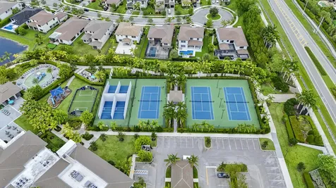 10855 Passage Way Parkland FL 33076