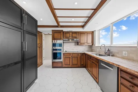 333 Sunset Drive Fort Lauderdale FL 33301