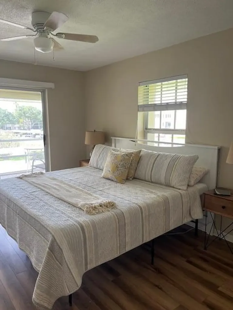 5500 Tamberlane Circle Palm Beach Gardens FL 33418