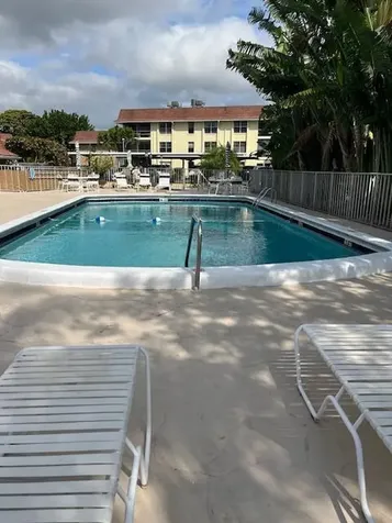 5500 Tamberlane Circle Palm Beach Gardens FL 33418