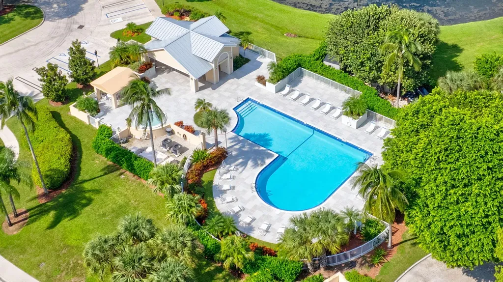 8111 Northboro Court Lake Clarke Shores FL 33406