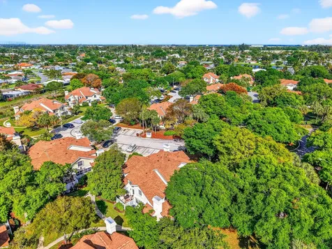 8111 Northboro Court Lake Clarke Shores FL 33406