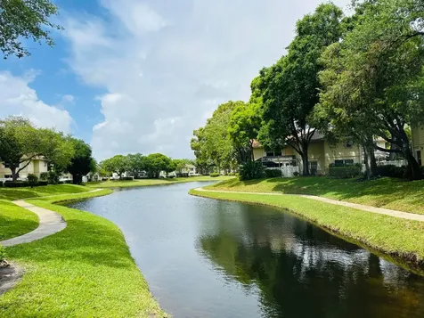 8111 Northboro Court Lake Clarke Shores FL 33406