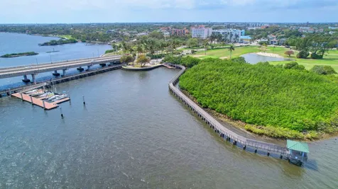 8111 Northboro Court Lake Clarke Shores FL 33406