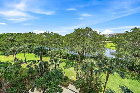 2450 Presidential Way West Palm Beach FL 33401