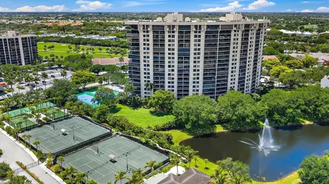 2450 Presidential Way West Palm Beach FL 33401