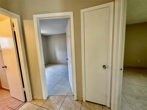 6133 Buchanan Street Hollywood FL 33024