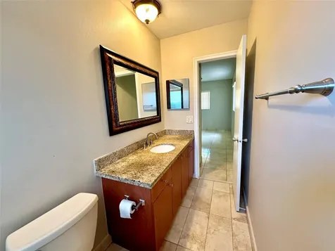 6133 Buchanan Street Hollywood FL 33024