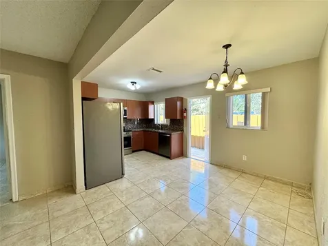 6133 Buchanan Street Hollywood FL 33024