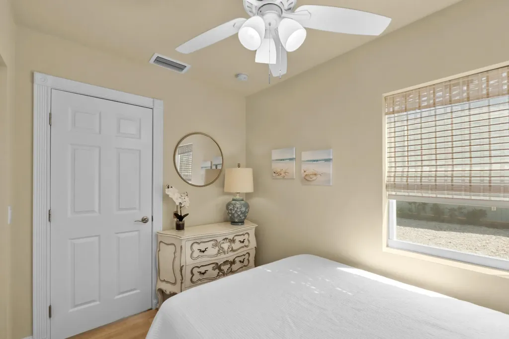 2394 Easy Street Palm Beach Gardens FL 33410