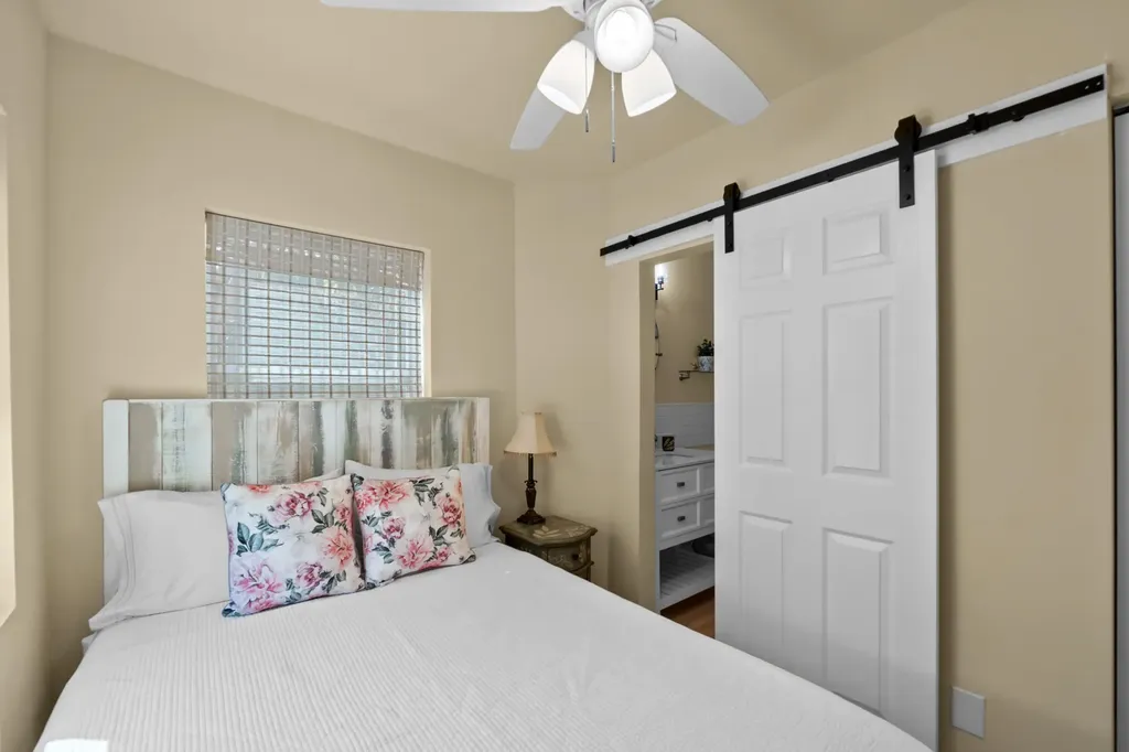 2394 Easy Street Palm Beach Gardens FL 33410