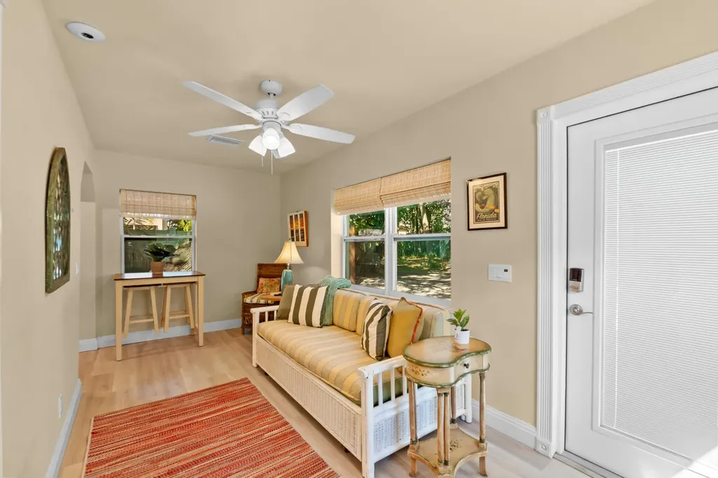 2394 Easy Street Palm Beach Gardens FL 33410