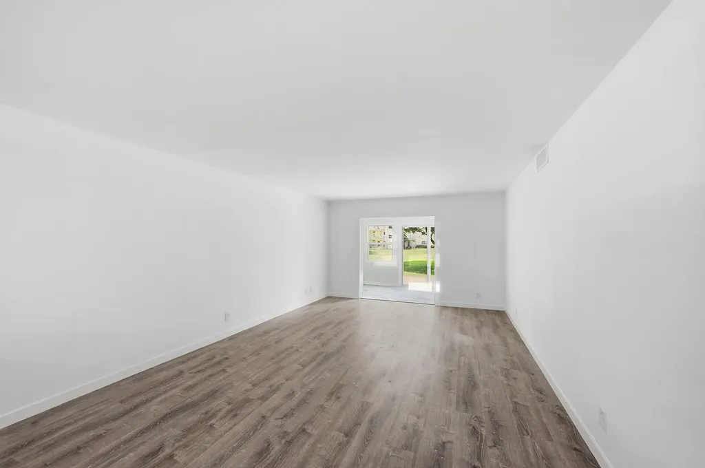 330 NE 26th Avenue Boynton Beach FL 33435