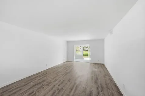 330 NE 26th Avenue Boynton Beach FL 33435