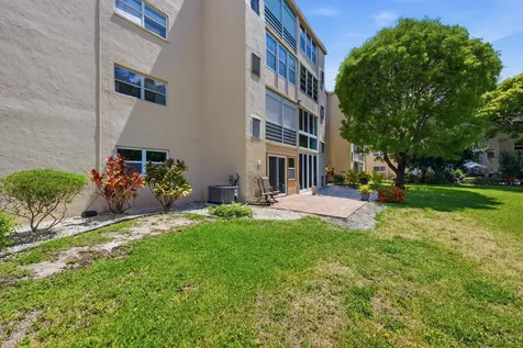 330 NE 26th Avenue Boynton Beach FL 33435