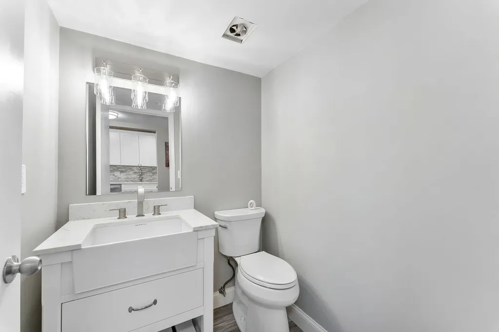 118 Lake Constance Drive West Palm Beach FL 33411