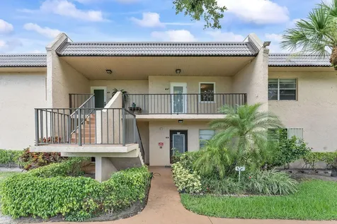 118 Lake Constance Drive West Palm Beach FL 33411