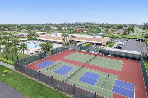 118 Lake Constance Drive West Palm Beach FL 33411