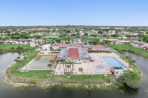 118 Lake Constance Drive West Palm Beach FL 33411