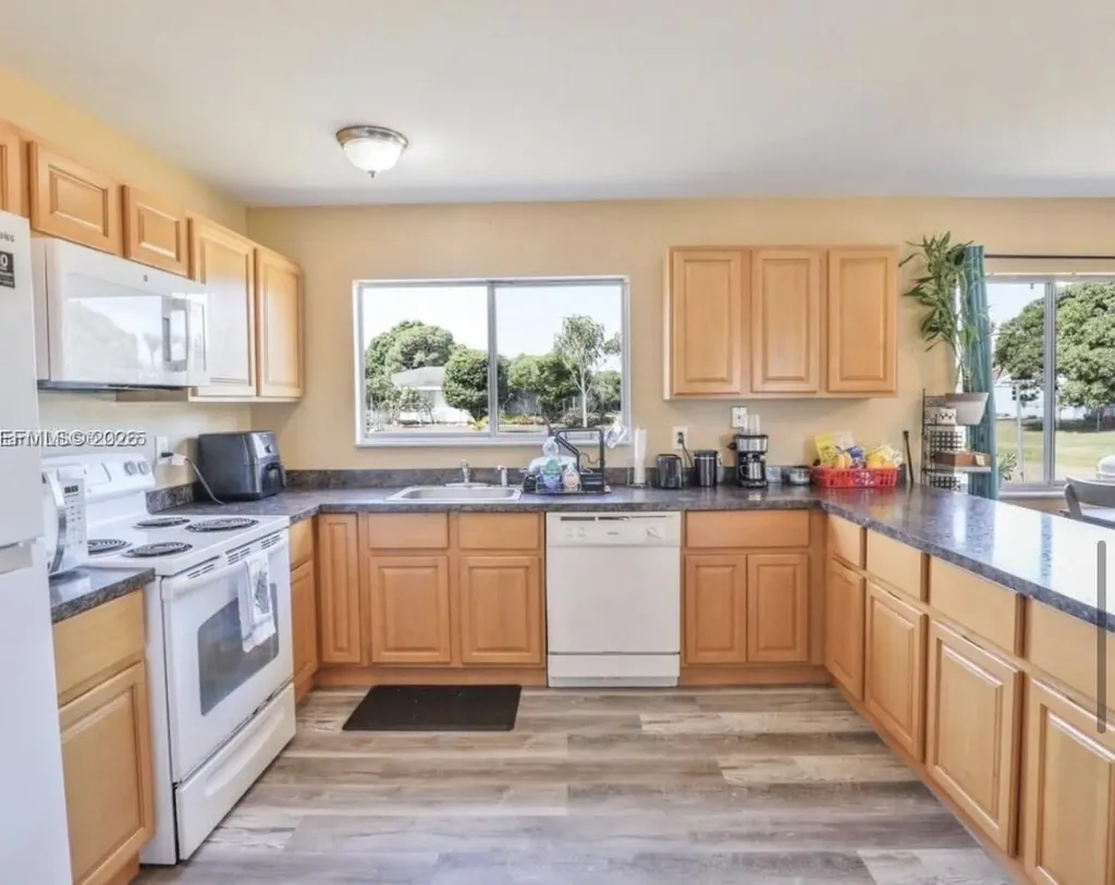 250 SW Homeland Road Port St Lucie FL 34953