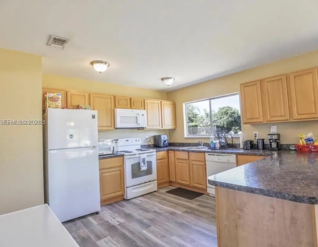 250 SW Homeland Road Port St Lucie FL 34953