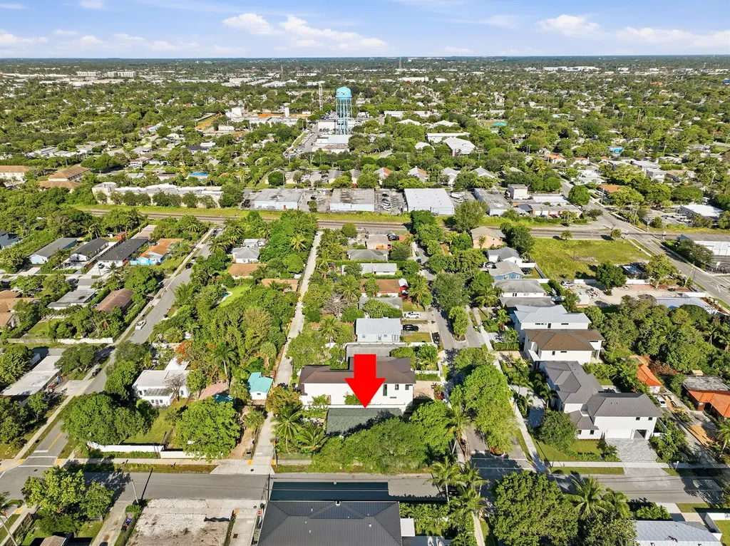 502 SE 3rd Avenue Delray Beach FL 33483