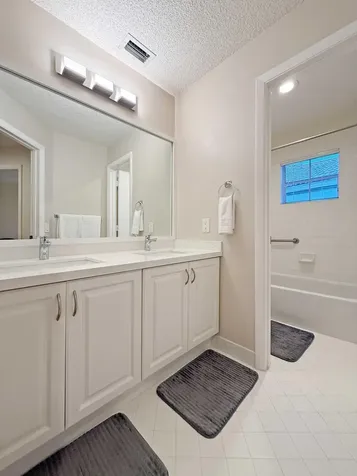 412 Cameron Weston FL 33326