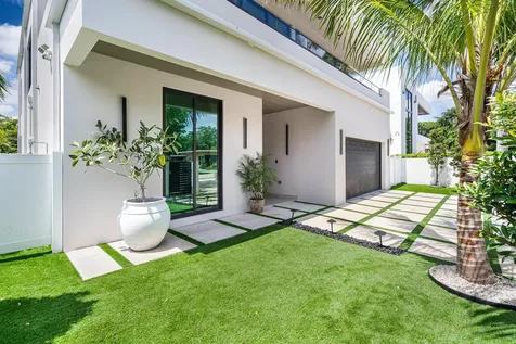719 N Victoria Park Road Fort Lauderdale FL 33304
