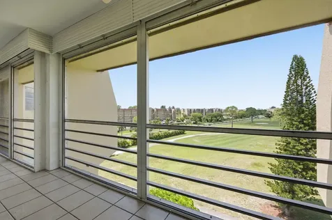 3836 Via Poinciana Greenacres FL 33467