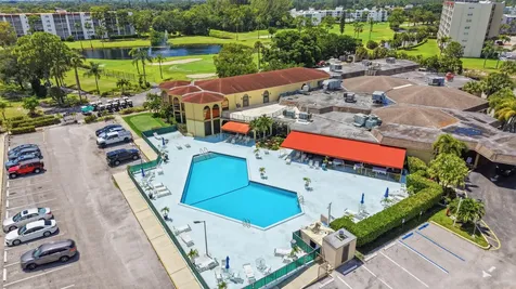 3836 Via Poinciana Greenacres FL 33467