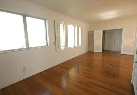 3921 N Meridian Avenue Miami Beach FL 33140