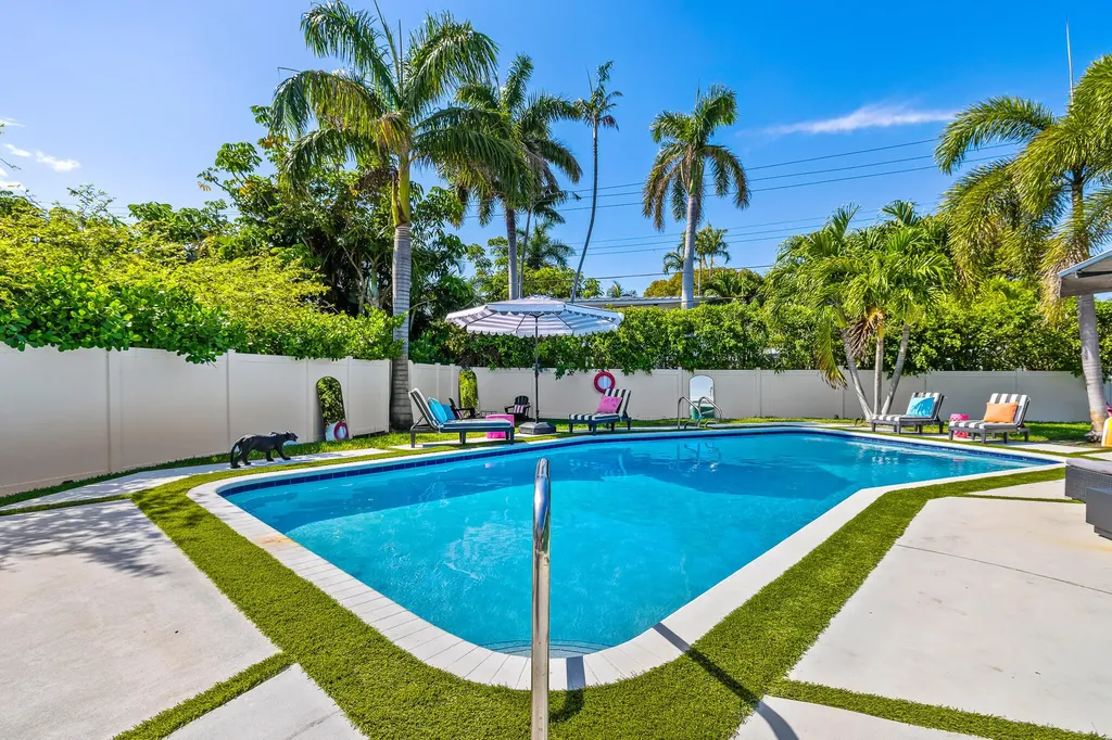 1627 Seabreeze Boulevard Fort Lauderdale FL 33316