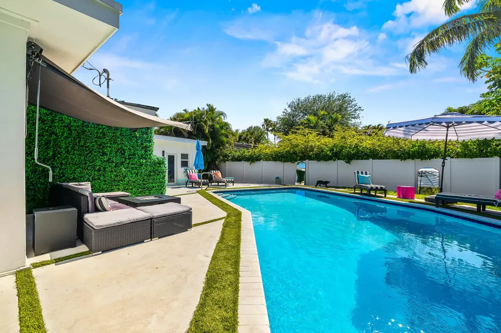 1627 Seabreeze Boulevard Fort Lauderdale FL 33316