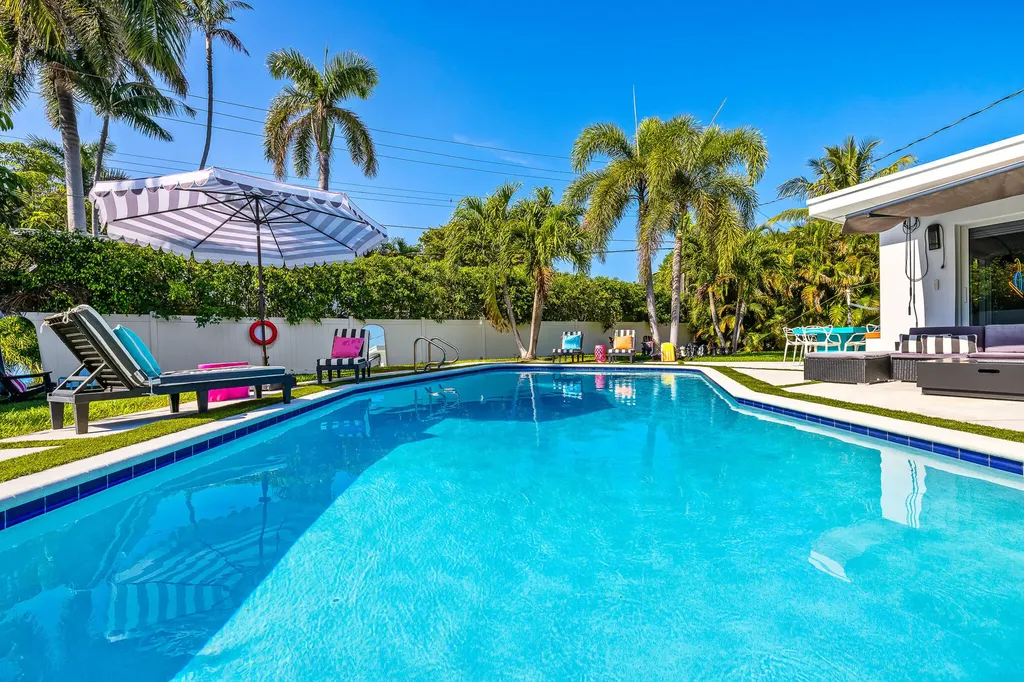 1627 Seabreeze Boulevard Fort Lauderdale FL 33316