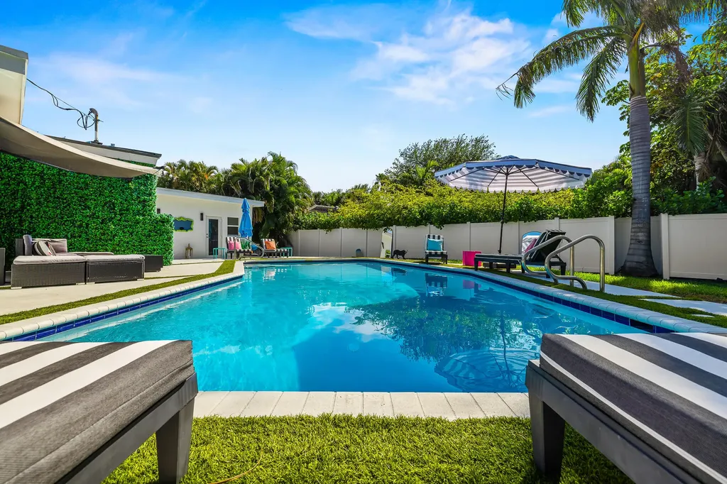 1627 Seabreeze Boulevard Fort Lauderdale FL 33316