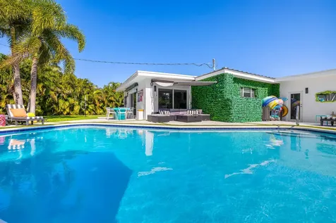 1627 Seabreeze Boulevard Fort Lauderdale FL 33316