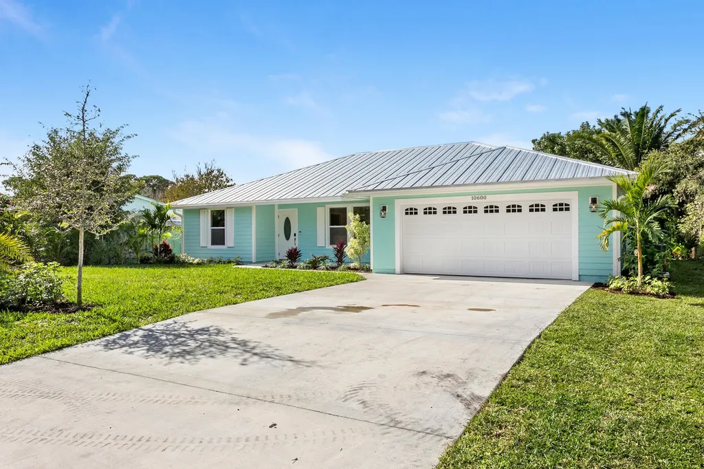 10600 SE Gomez Avenue Hobe Sound FL 33455