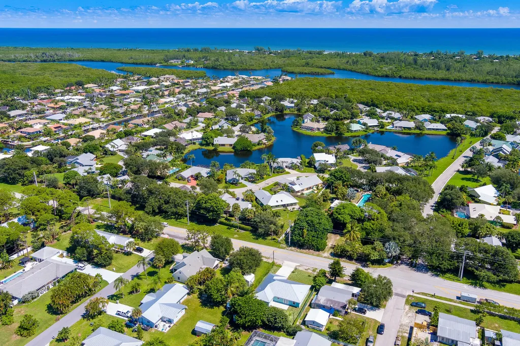 10600 SE Gomez Avenue Hobe Sound FL 33455