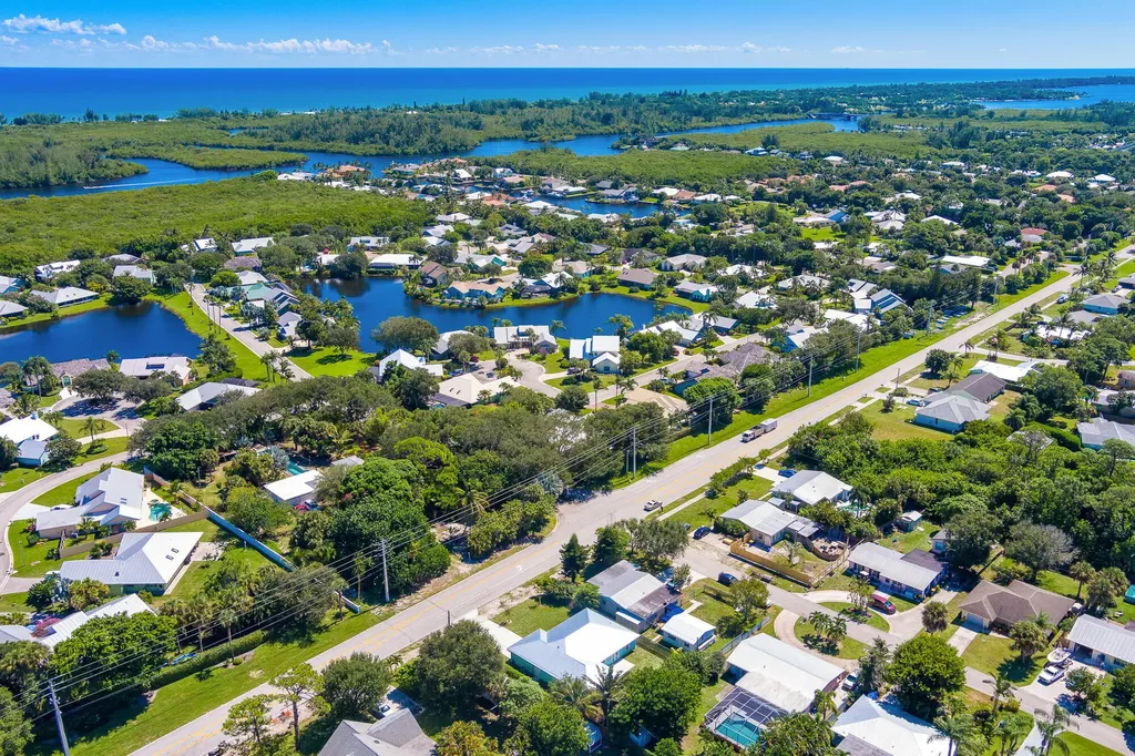 10600 SE Gomez Avenue Hobe Sound FL 33455
