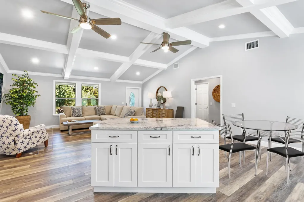10600 SE Gomez Avenue Hobe Sound FL 33455
