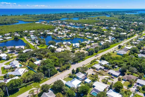 10600 SE Gomez Avenue Hobe Sound FL 33455