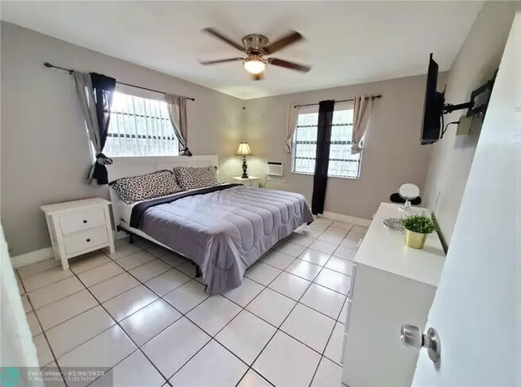 1621 NW 7th Terrace Fort Lauderdale FL 33311