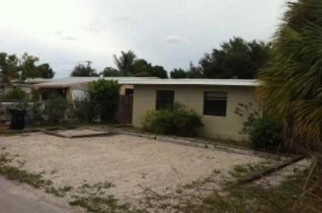 1621 NW 7th Terrace Fort Lauderdale FL 33311